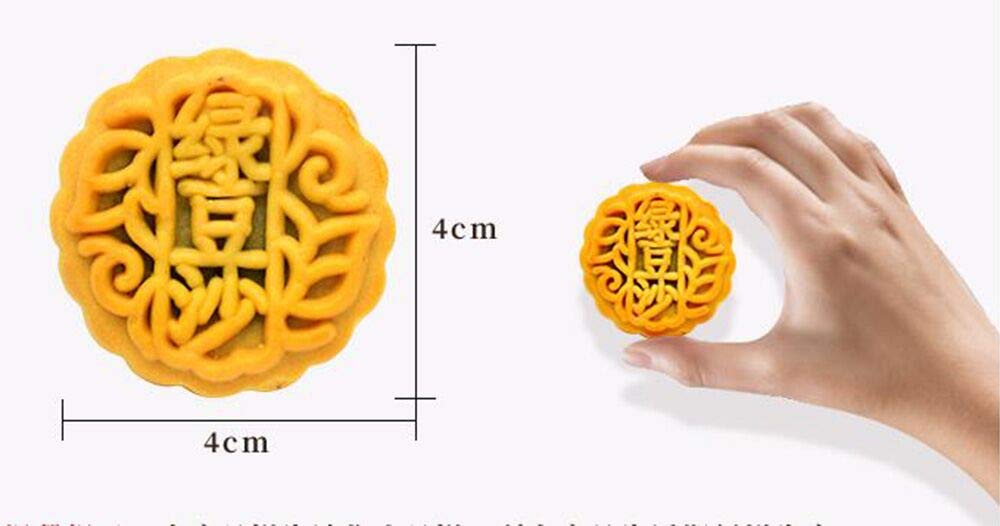 HELENOU666 mooncakes on serving platter, ideal for sharing at celebrations