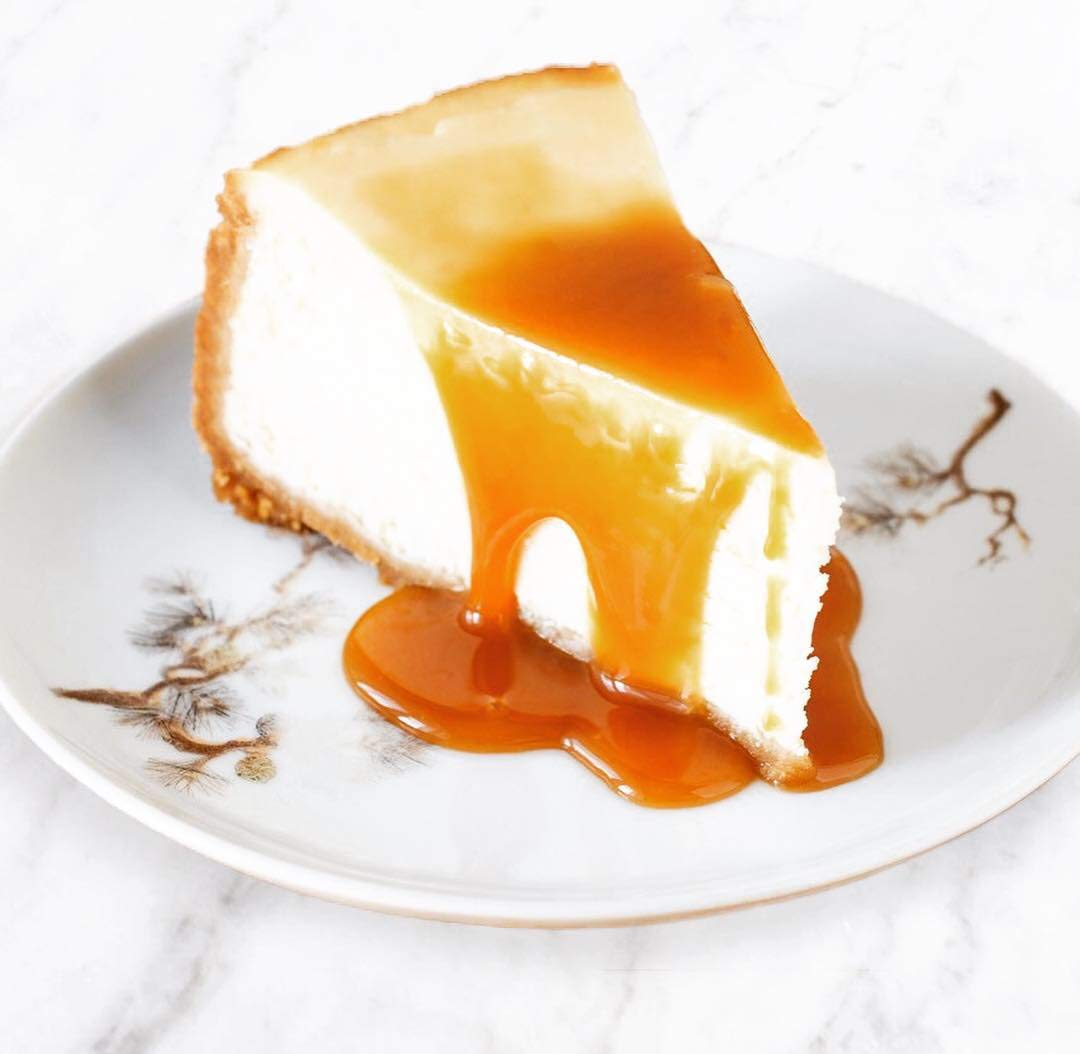 Hey Boo open jar close-up of creamy coconut caramel texture and smooth pourability