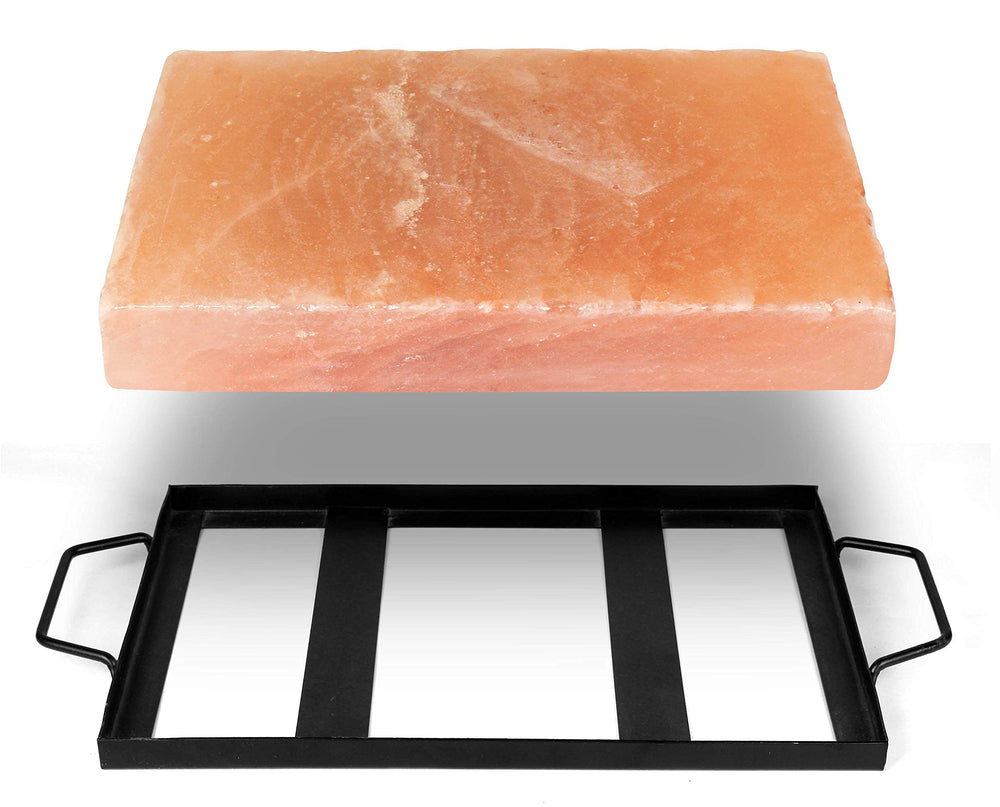 Himalite close-up of salt block grain revealing cooking surface texture benefit