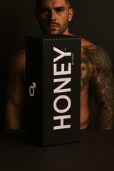 HONEY By XOMO pour into teacup demonstrating convenient mixing benefit
