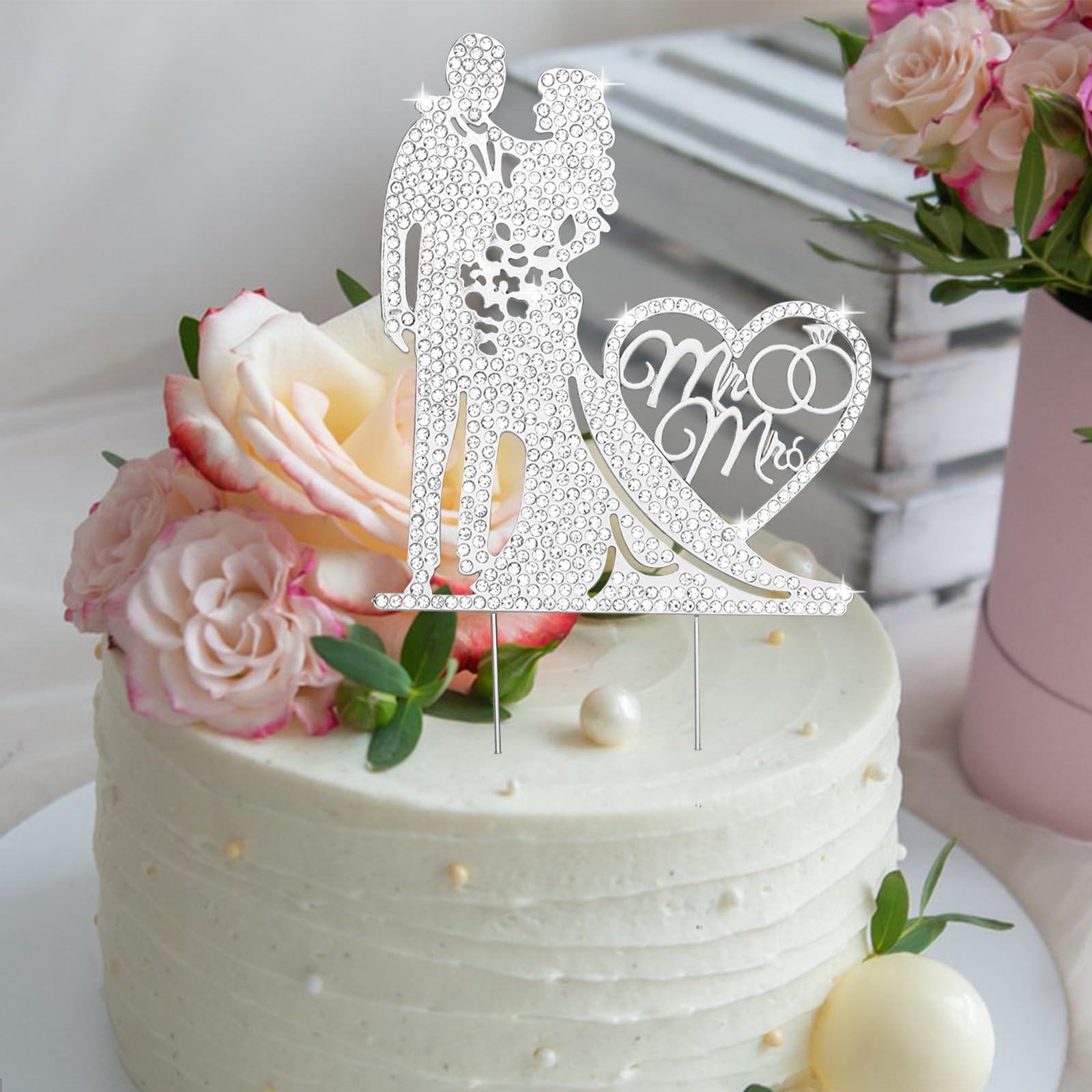 Jaciya topper staged with flowers to show styling versatility and elegance