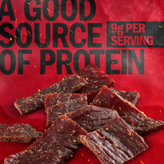 Jack Link's detail of coarse black pepper crust showcasing bold pepper flavor benefit