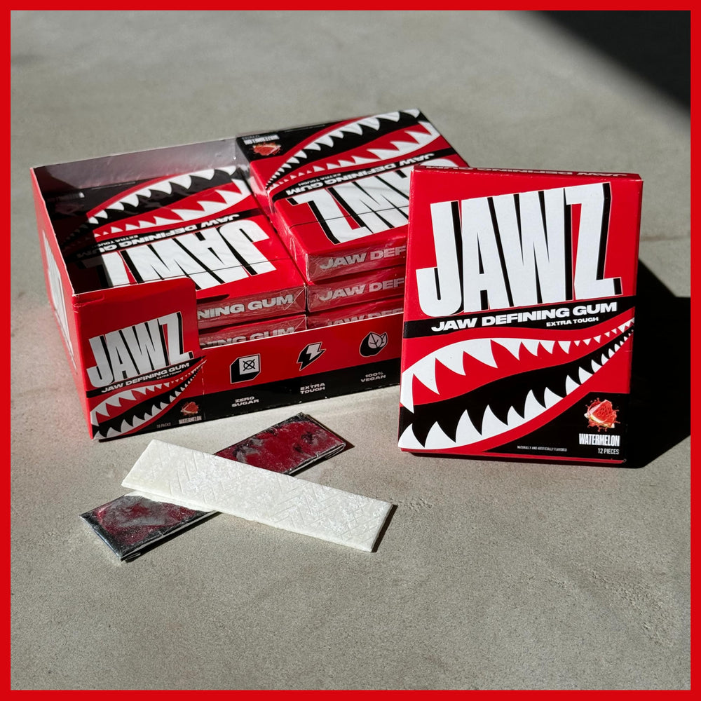 JAWZ GUM close-up of firm texture highlighting resistance for jaw training