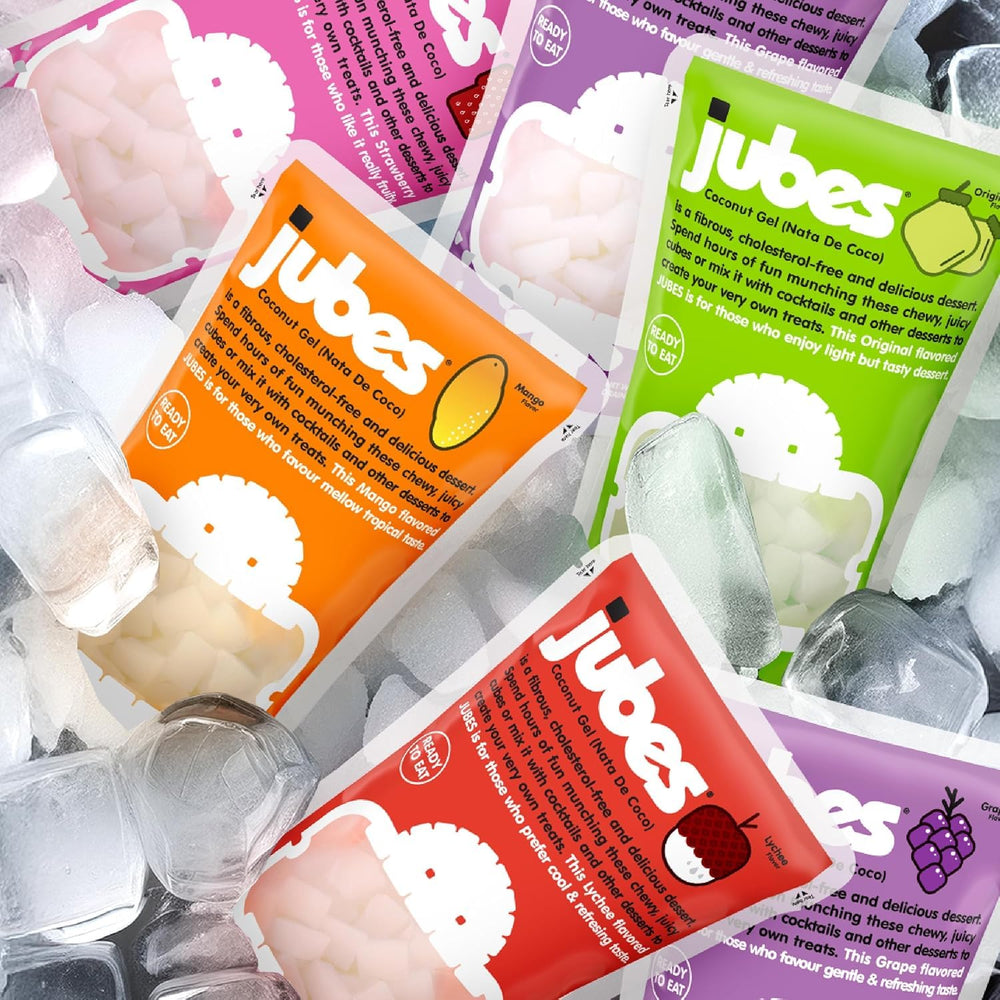 Jubes multiple cubes on a spoon showing scoopability and ready-to-serve benefit