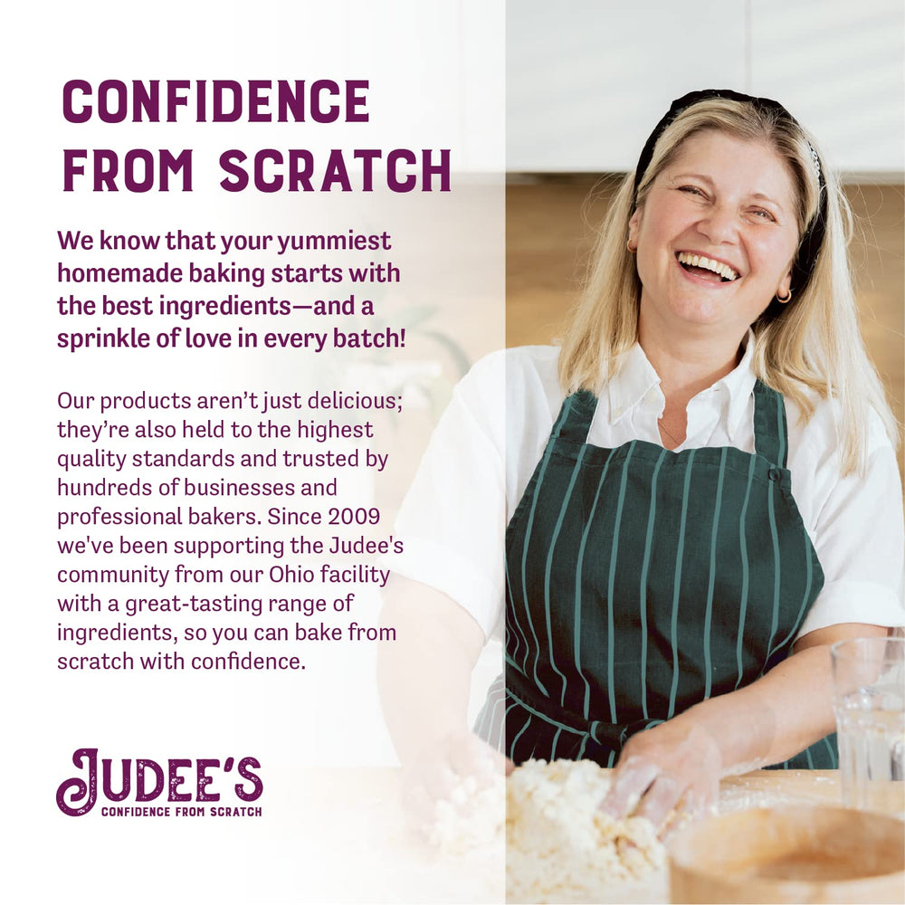 Judee's sugar dissolving in iced tea showing quick-mix beverage benefit