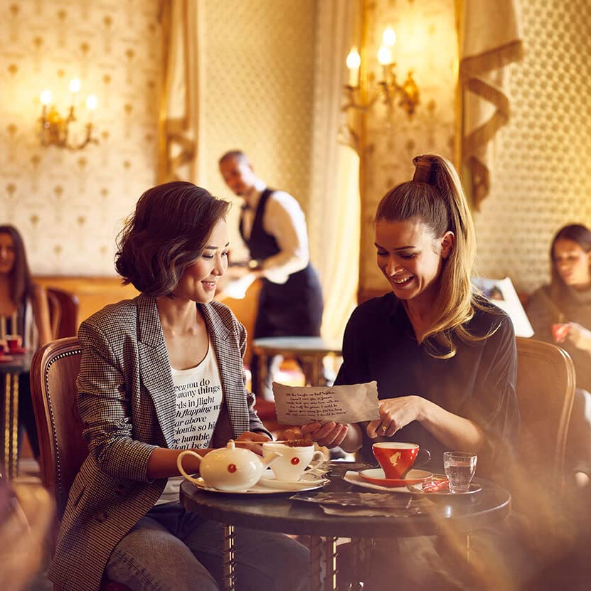 Julius Meinl pour‑over brew showcasing balanced flavor extraction