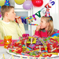 Jumblet scattered pieces on table showing variety and easy grabbing benefit