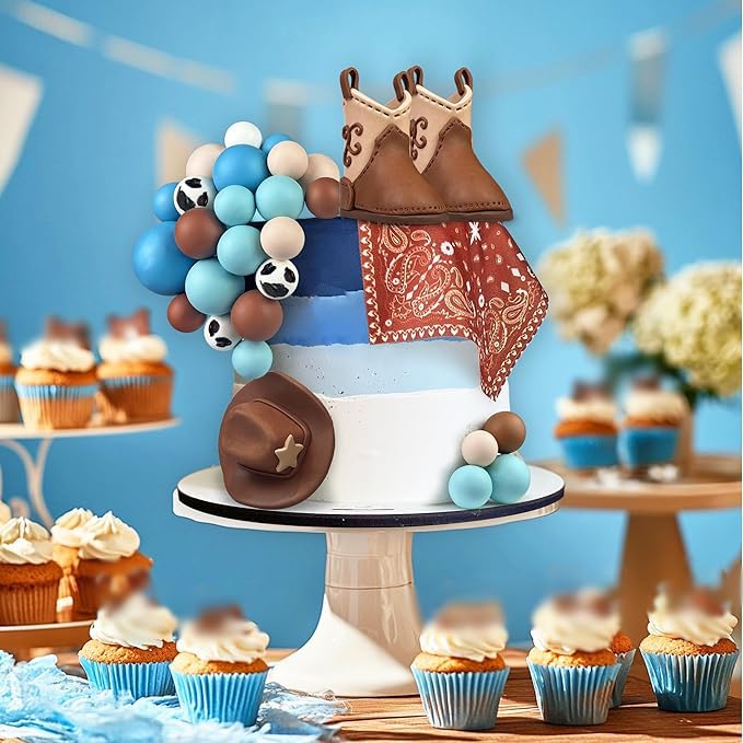 KEEPARTY toppers arranged on cake demonstrates quick styling benefit