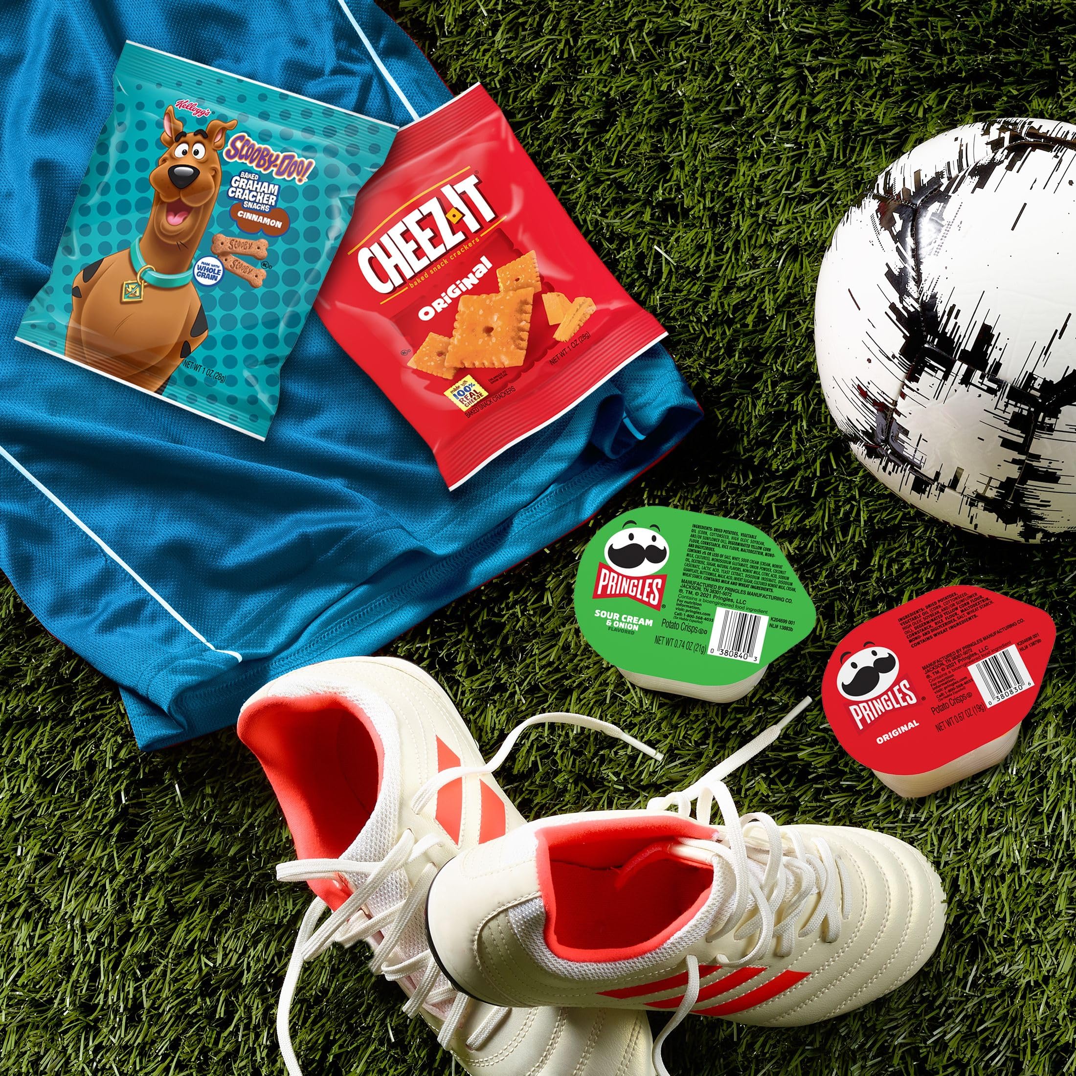 Kellogg's Pringles Sour Cream & Onion single-serve can showing bold flavor and chip protection