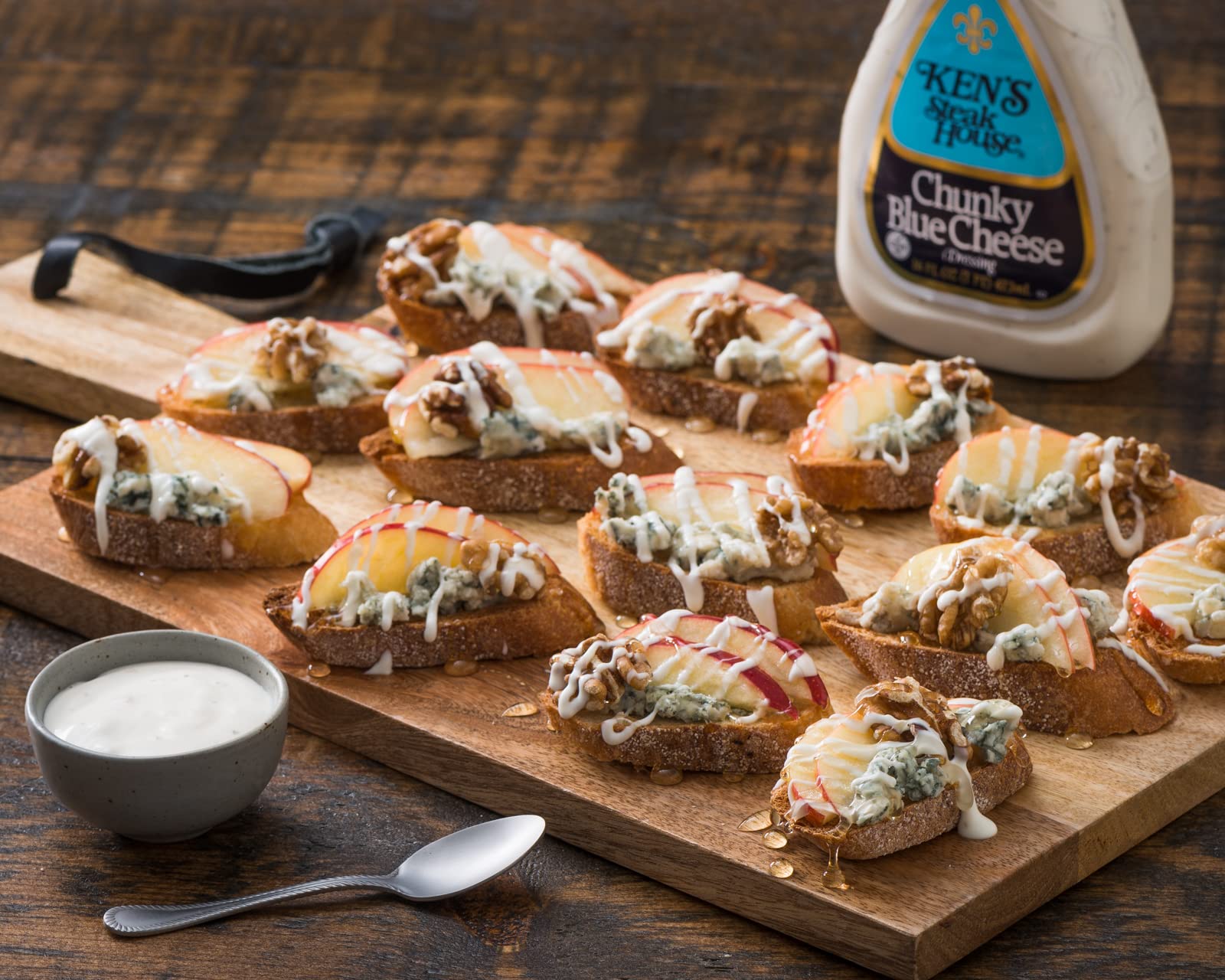 Ken's Steak House dressing served with wings for creamy dipping