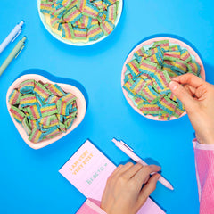 Kervan belts used as cake decoration adding colorful visual appeal