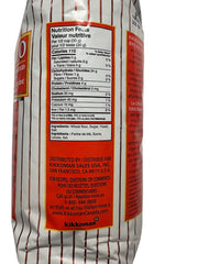 Kikkoman panko portion next to measuring scoop showing bulk pack convenience