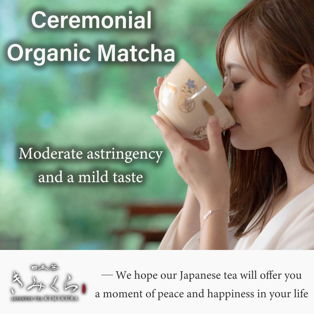 きみくら teaspoon of matcha next to scale showing precise serving size