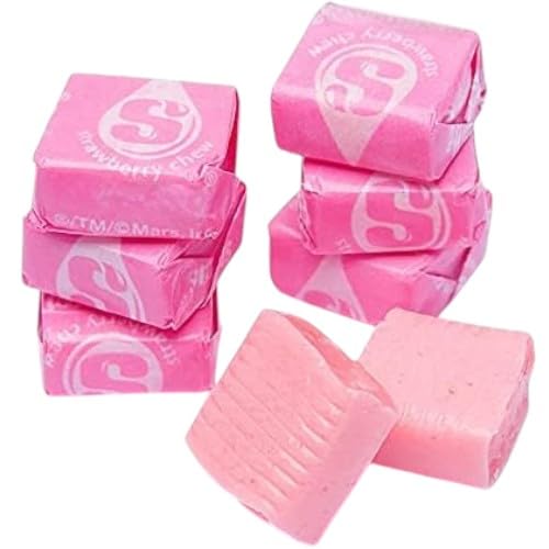 KLUB BULK family pack on party table showing bulk supply for events and sharing