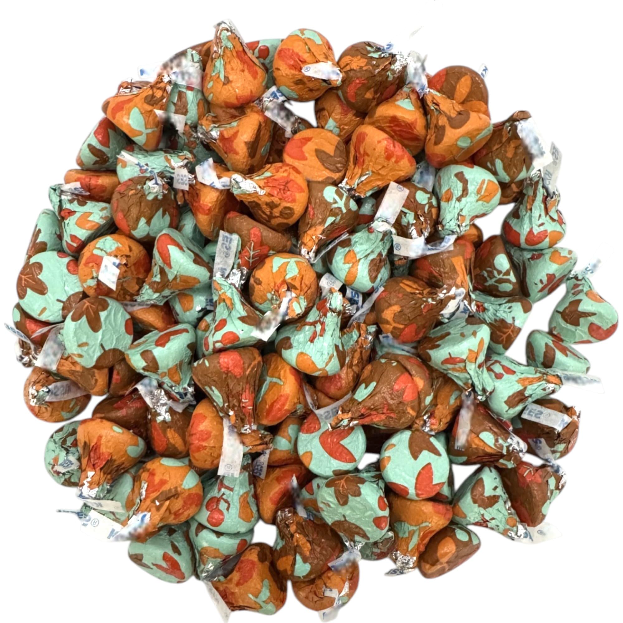 KLUB BULK front packaging showing 1.5 lb bulk bag and colorful foil wrappers for easy event use
