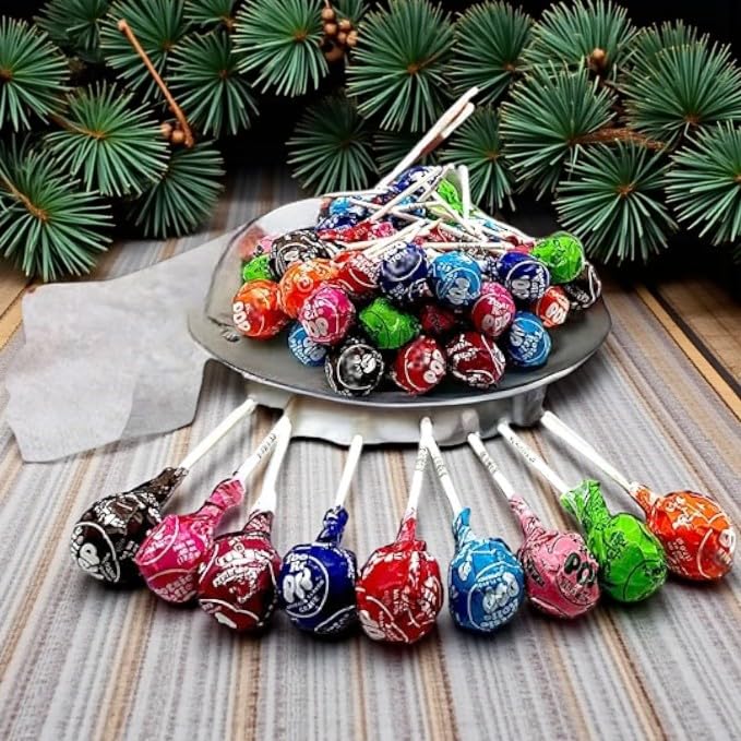 KLUB BULK lollipop in hand showing scale and portion control