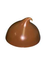 Kreche dulce de leche piping in use on cake demonstrating clean edges and bake stability