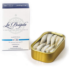 La Brujula sardines front tin showing label and olive oil, ready to enjoy