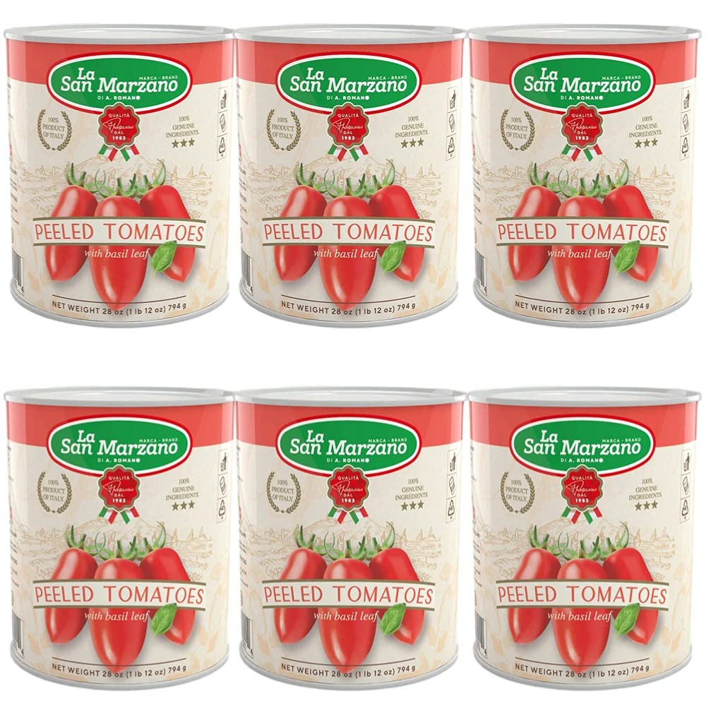 La San Marzano front can showing label and basil leaf for authentic flavor