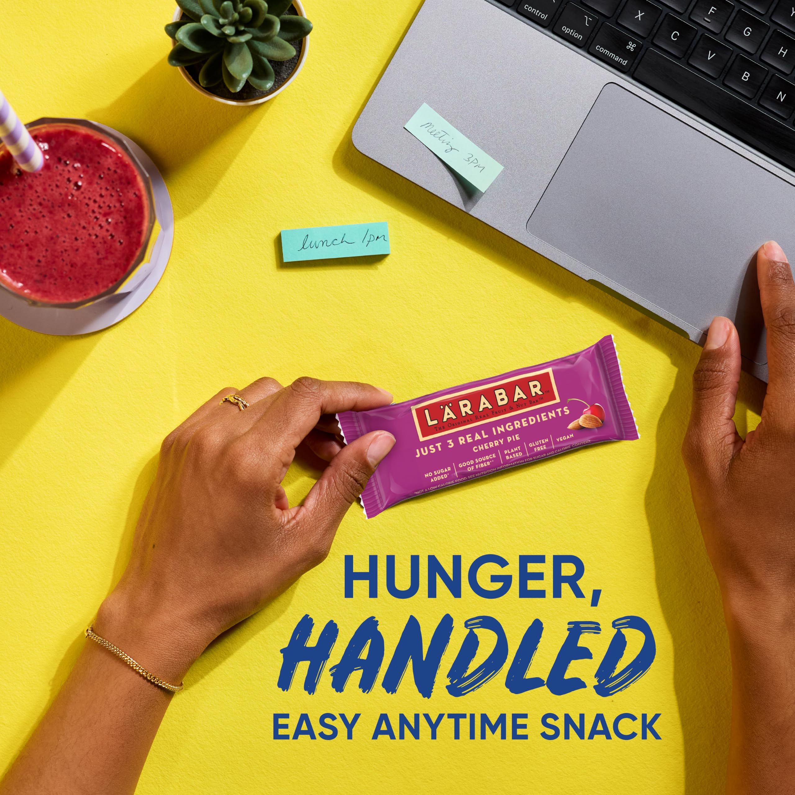 LÄRABAR bars inside a packed lunchbox for easy school or work snacks