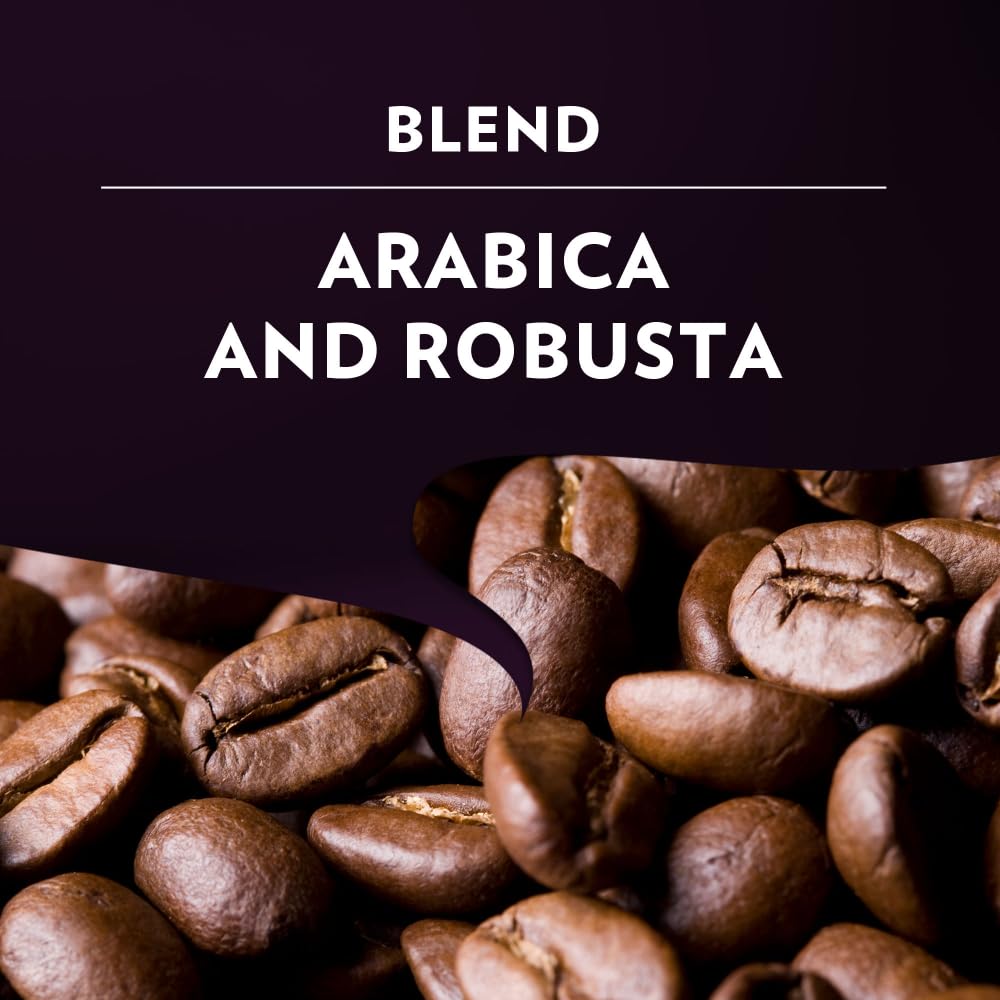 Lavazza Expert capsules in hand demonstrating easy portioning and handling