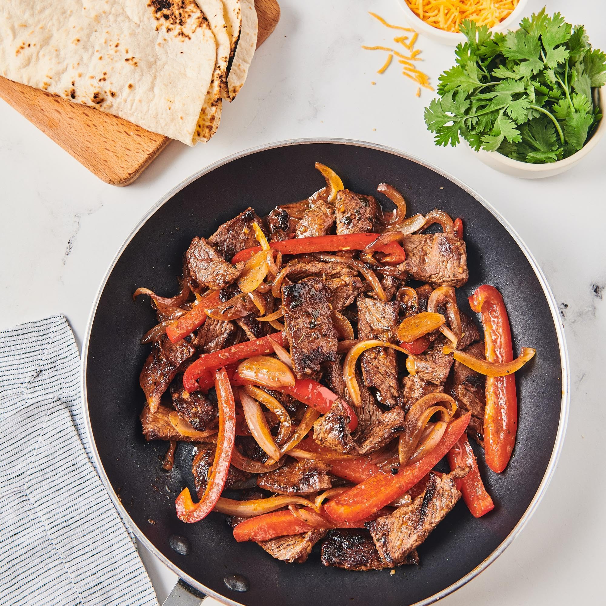 Lawry's seasoned chicken with sautéed peppers, delivers zesty southwest taste
