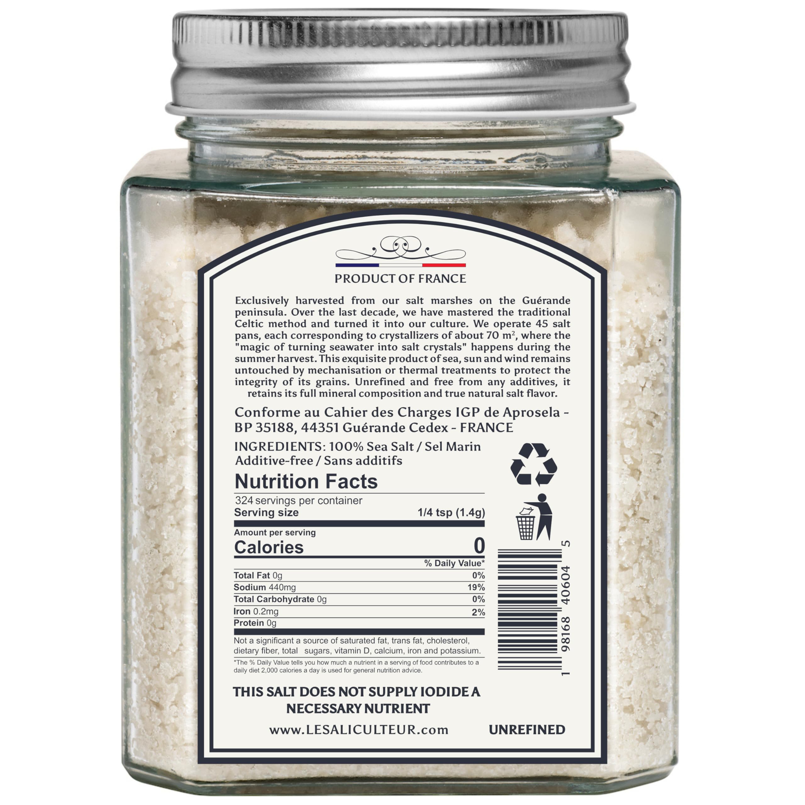 Le Saliculteur coarse grey crystals close-up highlighting mineral texture