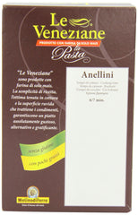 Le Veneziane anellini served in a clear bowl of broth illustrating comforting meal use