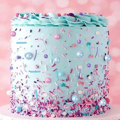 LEBERY close-up of pearl beads highlighting glossy finish for elegant cake accents