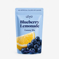 LEVO close-up of powder mix texture that dissolves smoothly for even infusion blending