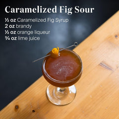 Liber & Co. syrup pouring to show thick texture and rich flavor benefit