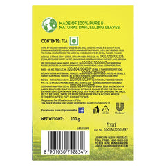 Lipton Darjeeling loose leaves close-up highlighting leaf quality and aroma
