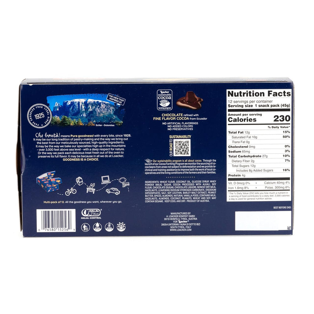 Loacker wafers in picnic setting offering convenient outdoor snack