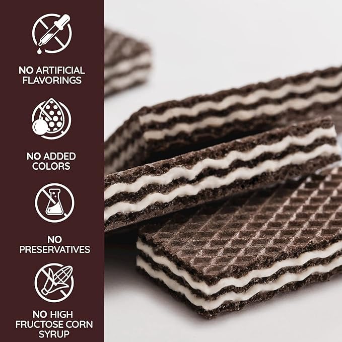 Loacker wafer cross-section showing cocoa wafers and milk cream filling