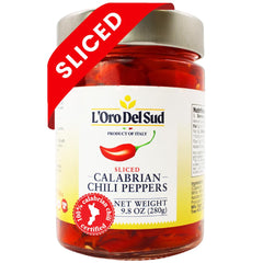 L'Oro Del Sud front label jar showing authentic Calabrian pepper branding and convenience