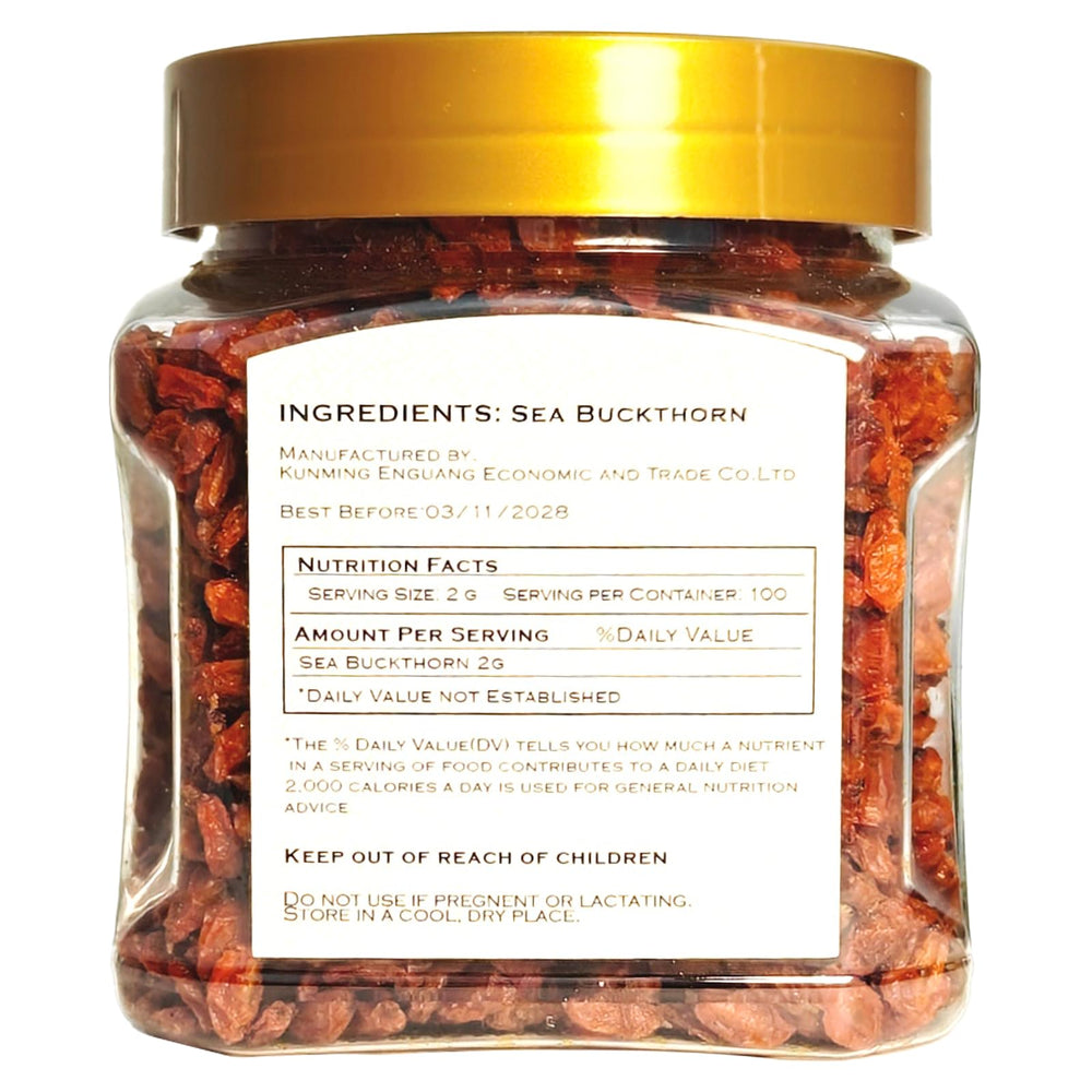 LUCENTIS berries beside a 200g label for size and weight comparison