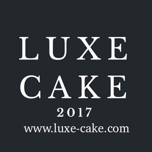 Luxe Cake white powder close-up texture, shows fine grain for even blending