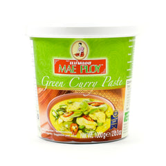 Mae Ploy front packaging 1kg tub showing brand and size, conveys pantry-ready convenience