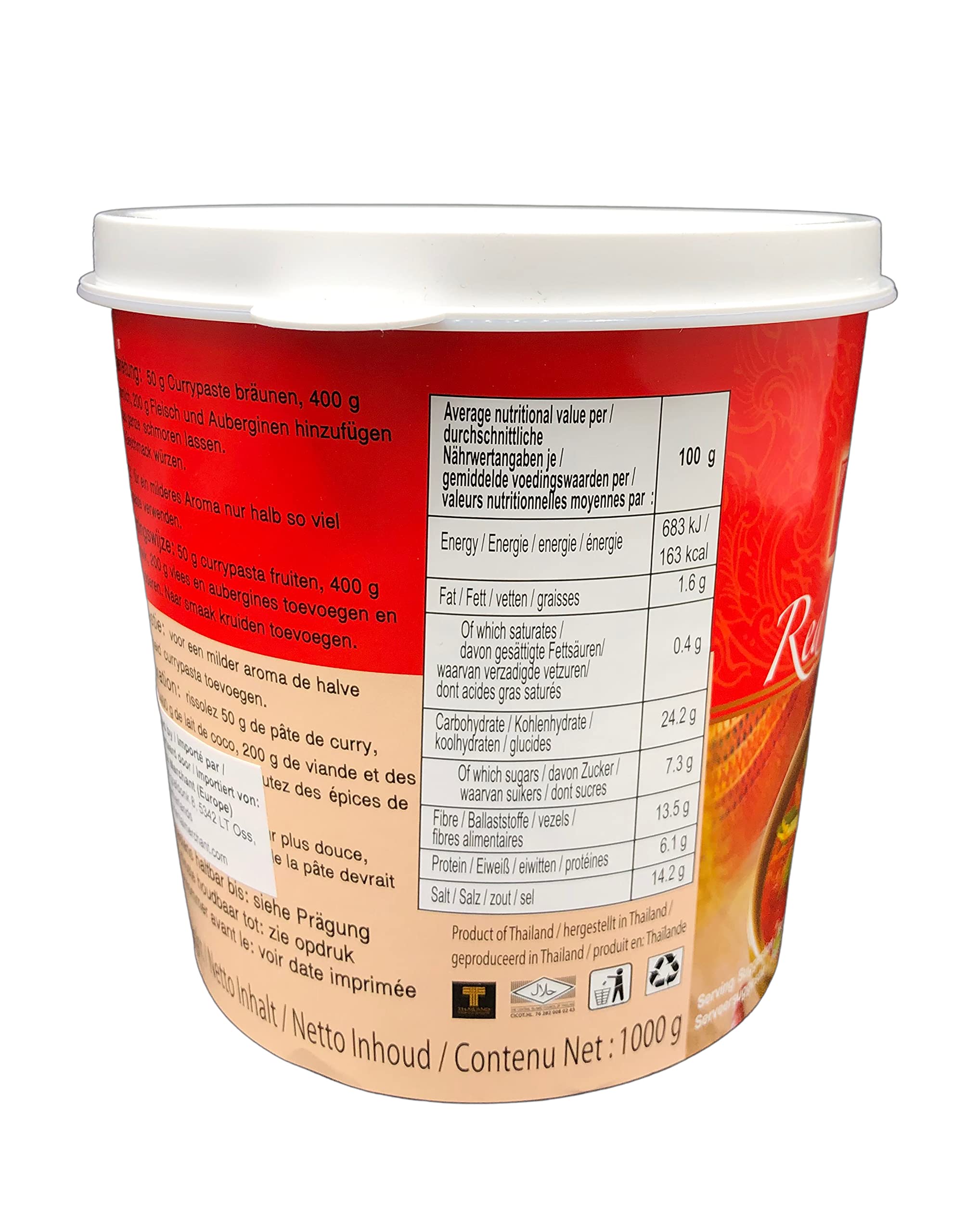 Mae Ploy open tub revealing paste texture and vibrant red color