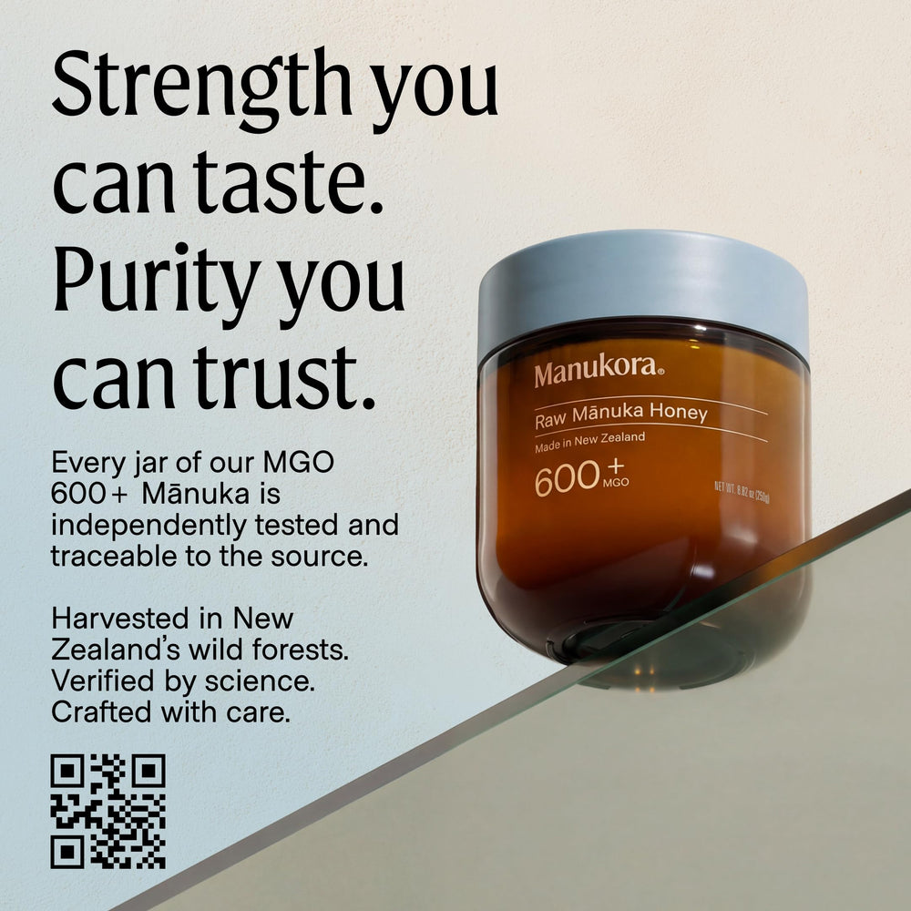 Manukora creamy honey texture close-up highlighting spreadable consistency