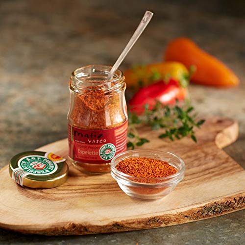Matiz fine powder close-up texture revealing vibrant color and aroma