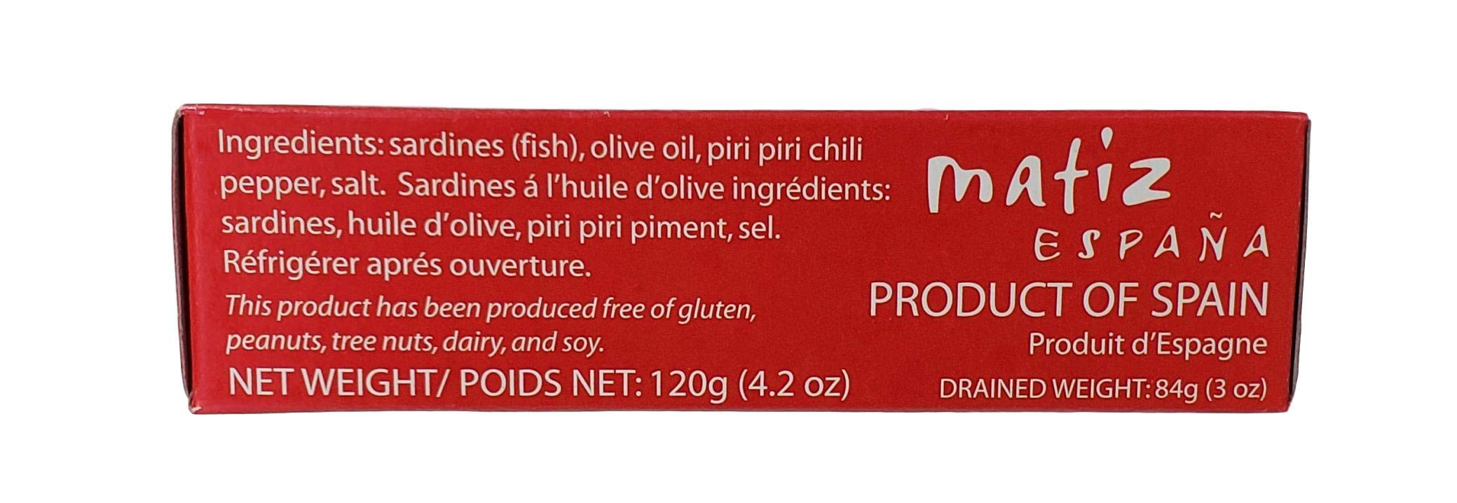Matiz hands holding tin outdoors highlighting on-the-go protein convenience