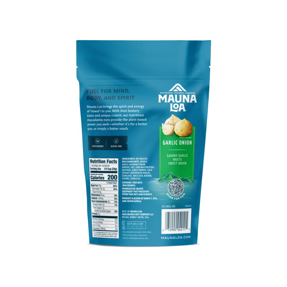 Mauna Loa close-up of macadamia texture highlighting buttery crunch