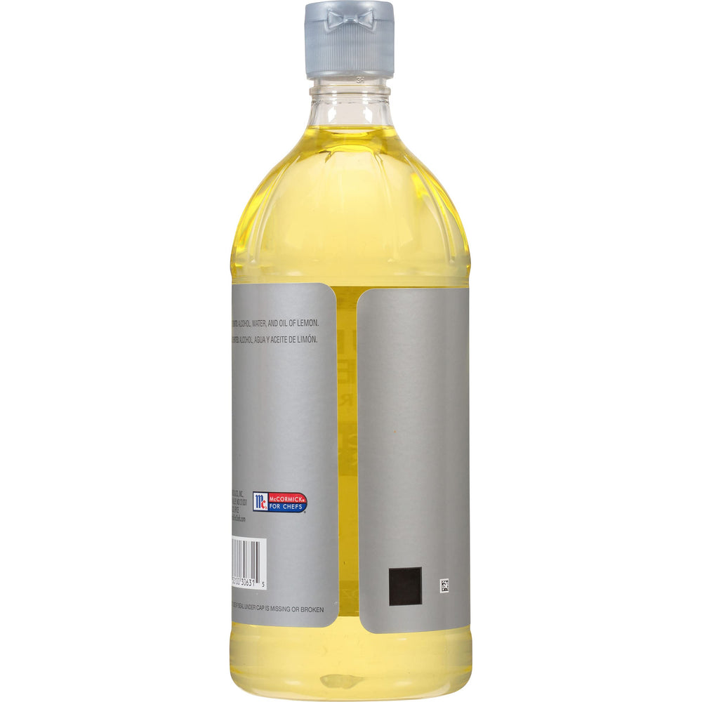 McCormick Culinary flip-top cap detail for precise dispensing and easy bulk access