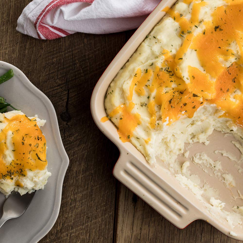 McCormick sprinkled on mashed potatoes adding savory garlic-parsley flavor
