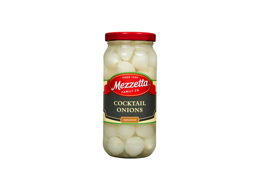 Mezzetta close-up of pearl onions highlighting crisp texture and natural flavor