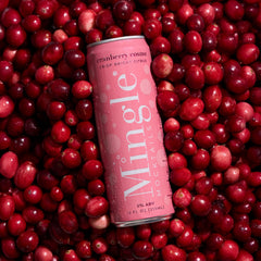 Mingle Mocktails close-up carbonation bubbles illustrating refreshing effervescence