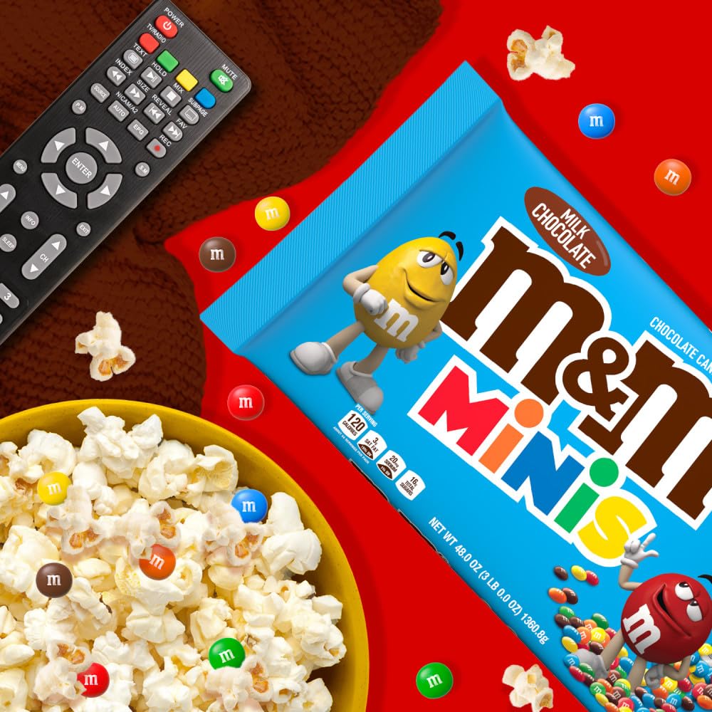 M&M's next to regular M&M's showing minis size and baking advantage