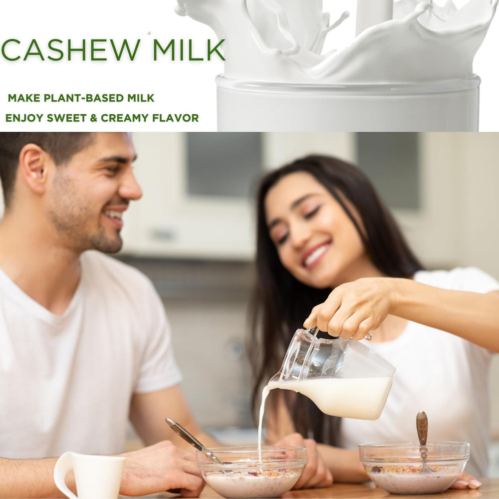 Moonee Naturals lightly roasted cashews showing golden crunch