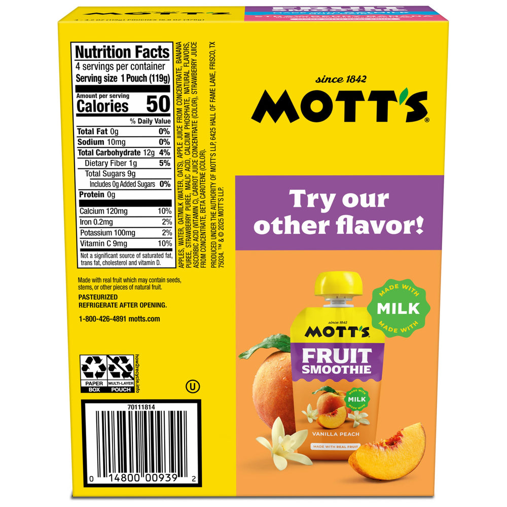 Mott’s pouch inside a lunchbox highlighting school-ready portability benefit